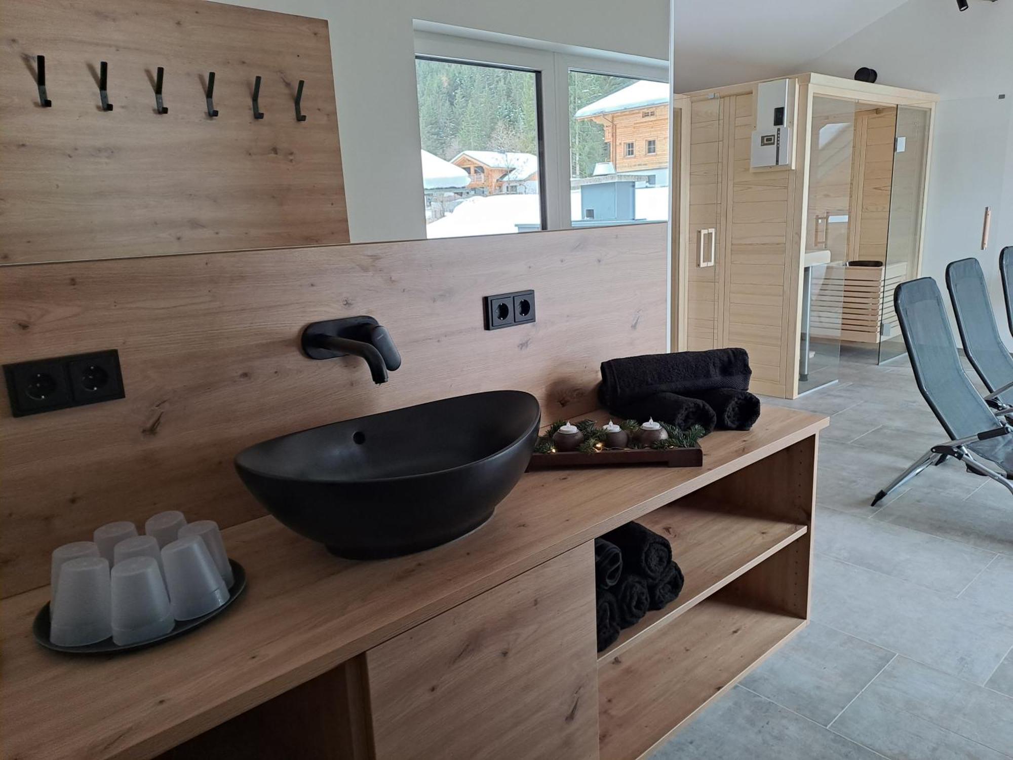 Zimmer & Appartements Schwarzenbacher Sonja & Konrad 克雷纳尔 外观 照片
