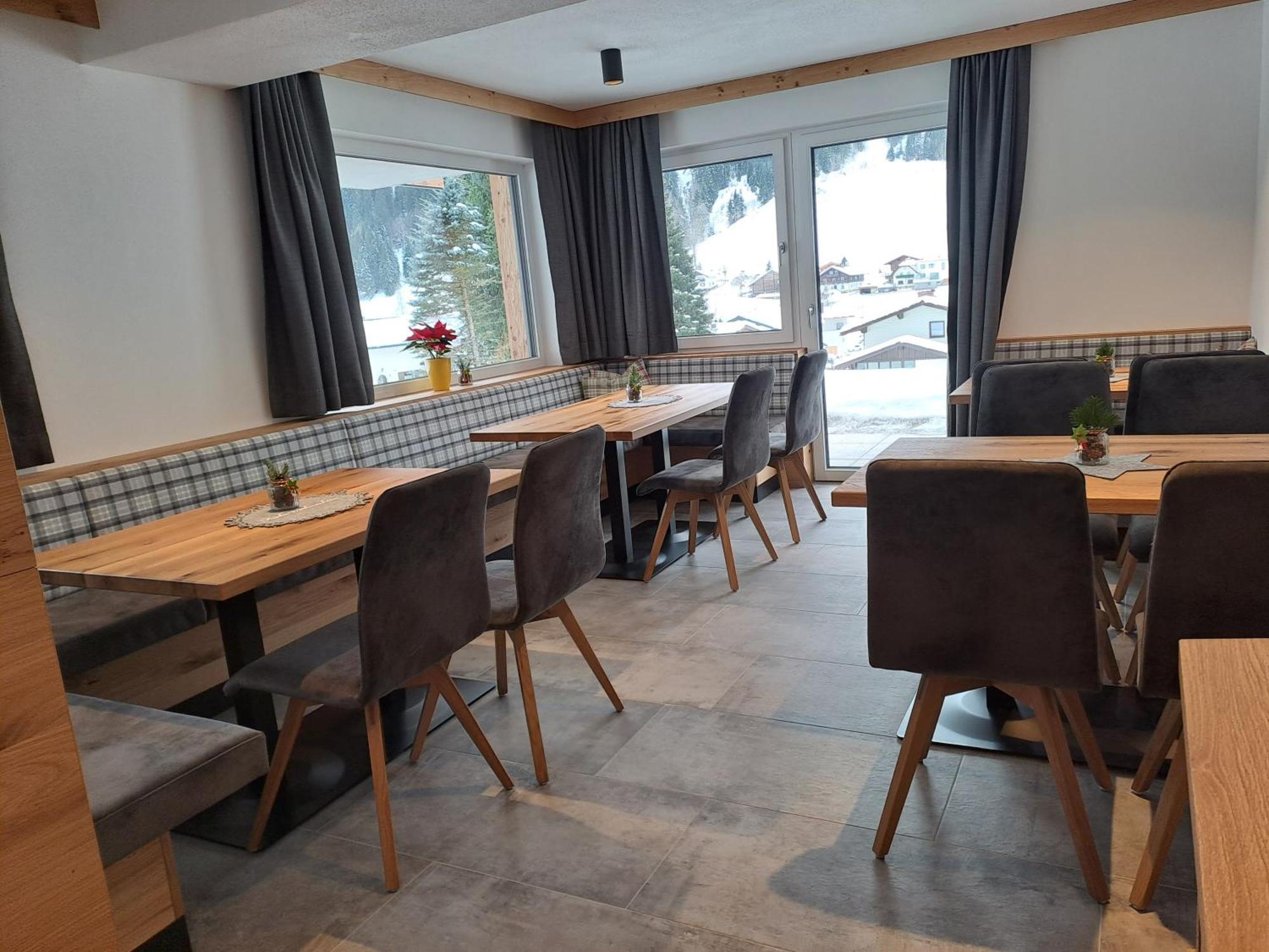 Zimmer & Appartements Schwarzenbacher Sonja & Konrad 克雷纳尔 外观 照片