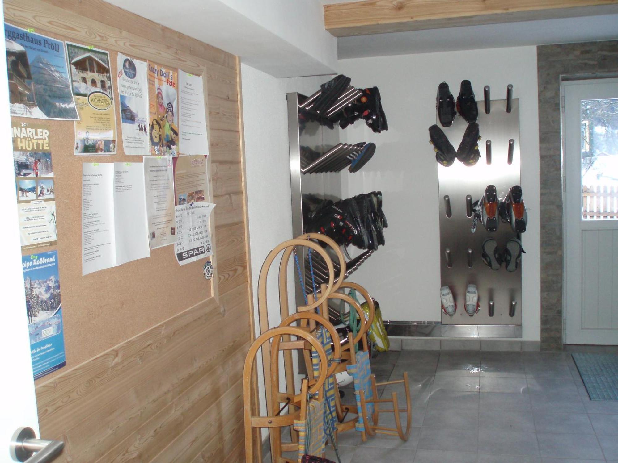 Zimmer & Appartements Schwarzenbacher Sonja & Konrad 克雷纳尔 外观 照片